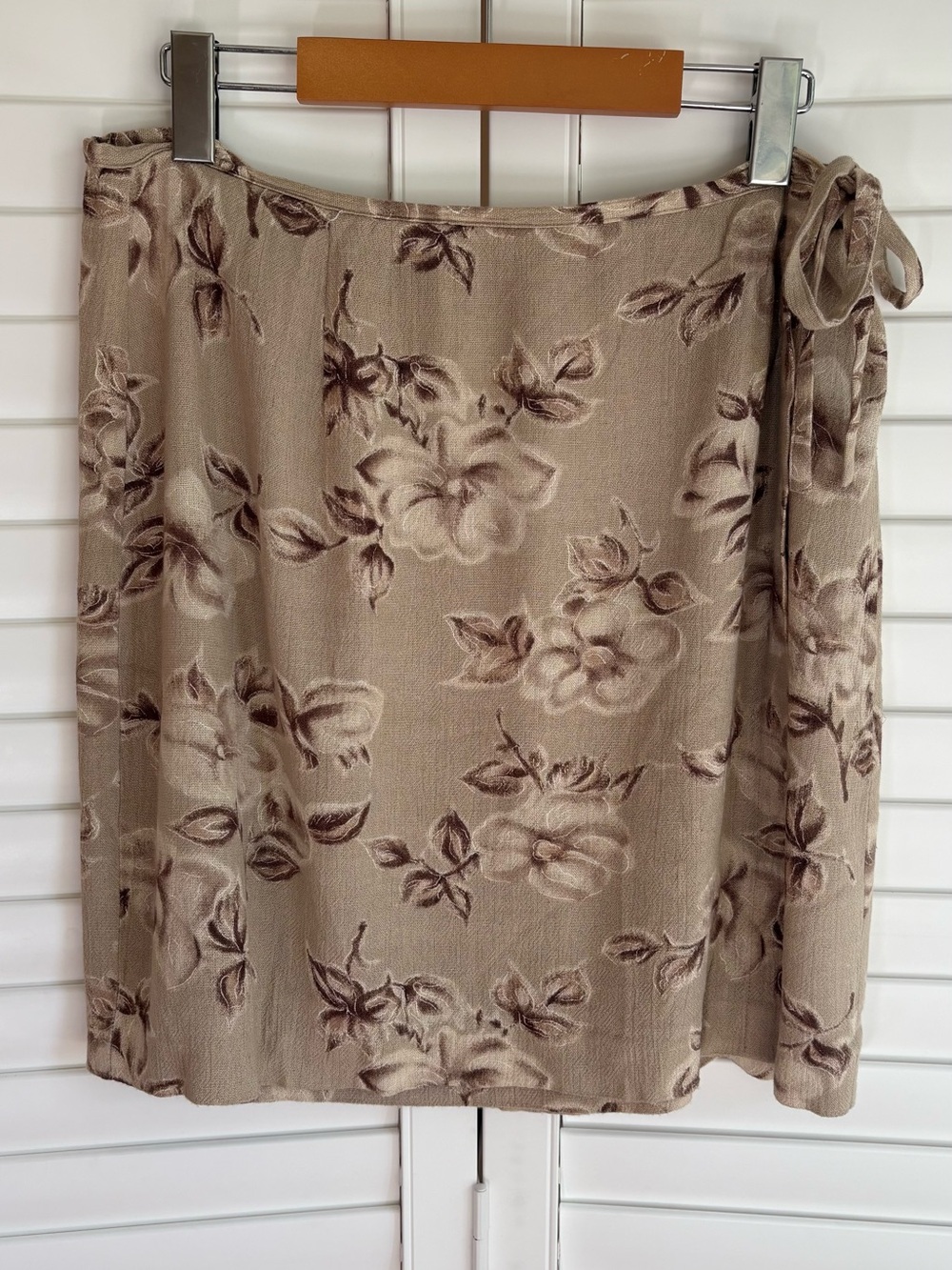Vintage made in 🇨🇦 linen blend mini skirt size large